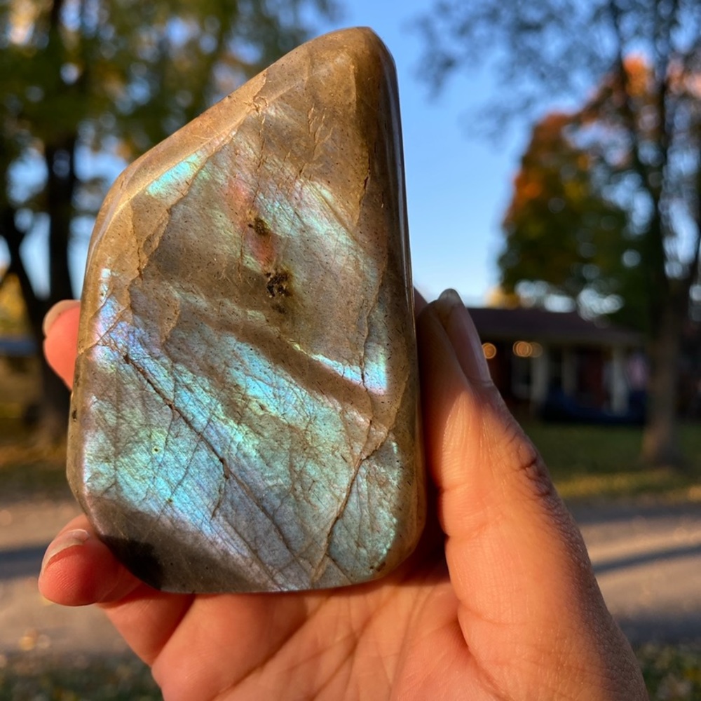 Labdorite